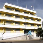 Azul Hotel